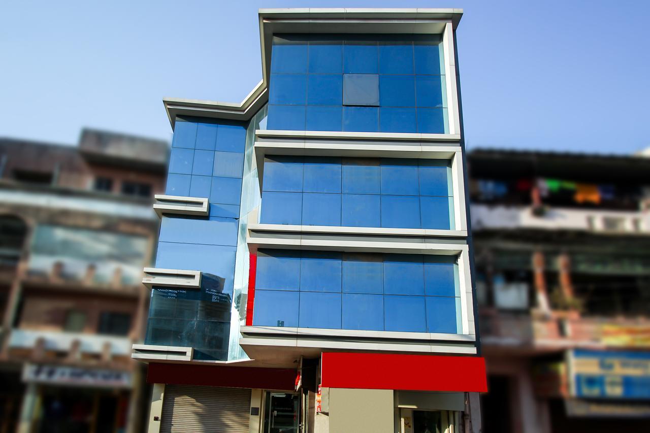 New Rajdhani Hotel Vadodara Exterior foto