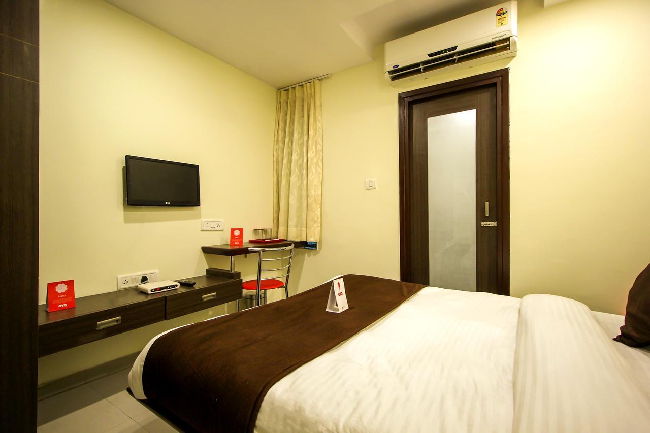 New Rajdhani Hotel Vadodara Exterior foto