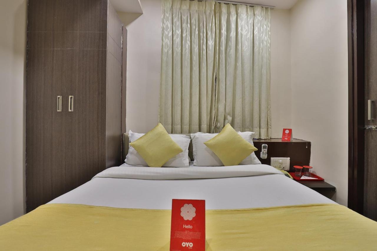 New Rajdhani Hotel Vadodara Exterior foto